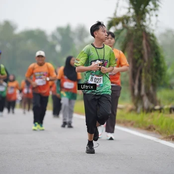Runner Photo 8037041