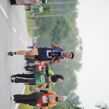 Runner Photo 8037179