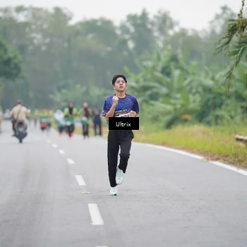 Runner Photo 8037295