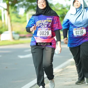 Runner Photo 8037306