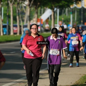 Runner Photo 8037403