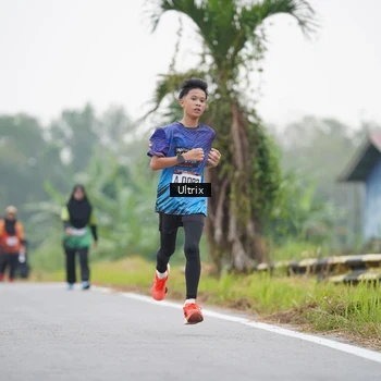 Runner Photo 8037503