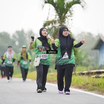 Runner Photo 8037575