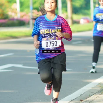 Runner Photo 8037594