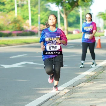 Runner Photo 8037601