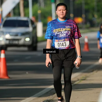Runner Photo 8037748