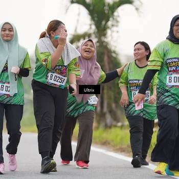 Runner Photo 8037796