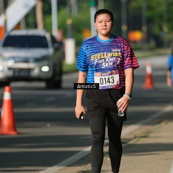 Runner Photo 8037818