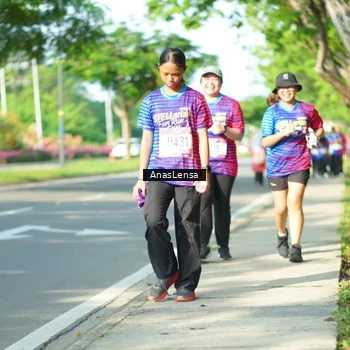 Runner Photo 8037861