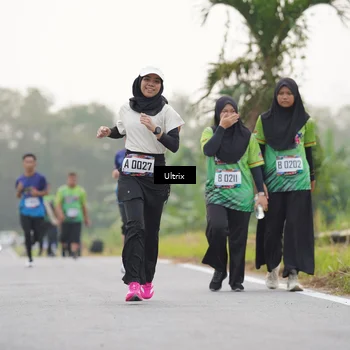 Runner Photo 8037862