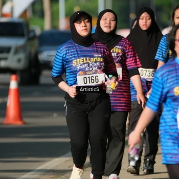Runner Photo 8037895