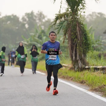 Runner Photo 8037896