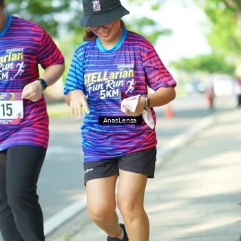 Runner Photo 8037911
