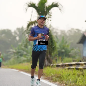 Runner Photo 8038001
