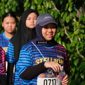 Runner Photo 8038110