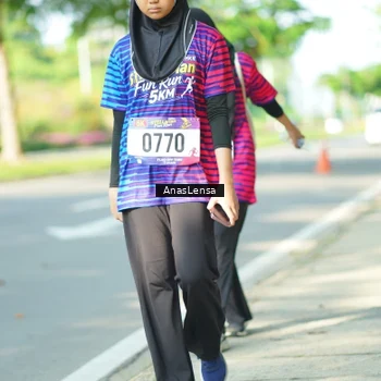 Runner Photo 8038193