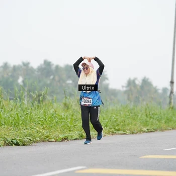 Runner Photo 8038335