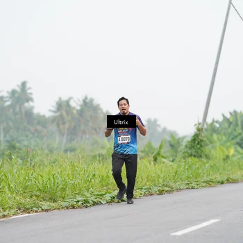Runner Photo 8038345
