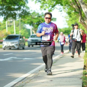 Runner Photo 8038921