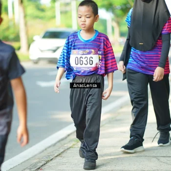 Runner Photo 8038985