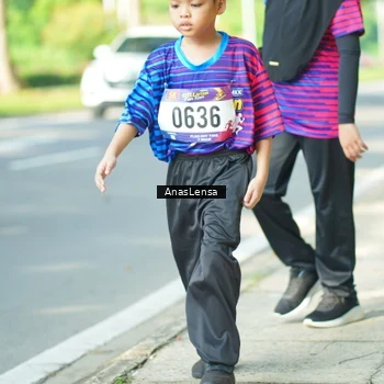 Runner Photo 8038995