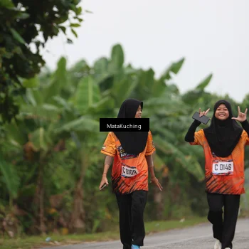 Runner Photo 8039003