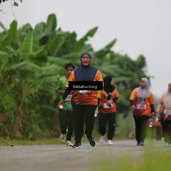 Runner Photo 8039010