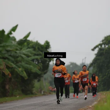 Runner Photo 8039016