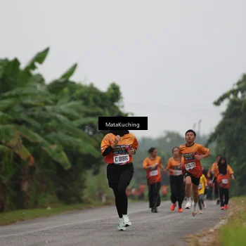 Runner Photo 8039020