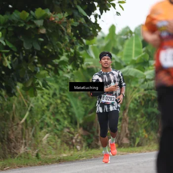 Runner Photo 8039026