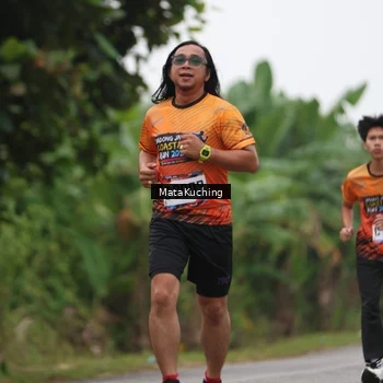 Runner Photo 8039058