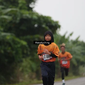 Runner Photo 8039080