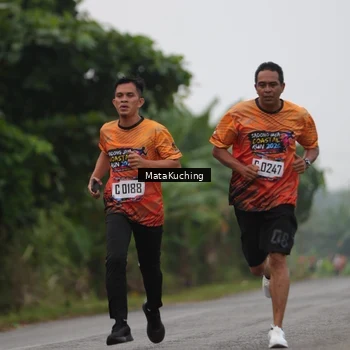 Runner Photo 8039086