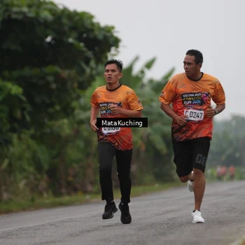 Runner Photo 8039087