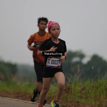 Runner Photo 8039098