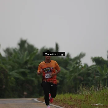 Runner Photo 8039111