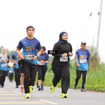 Runner Photo 8039201
