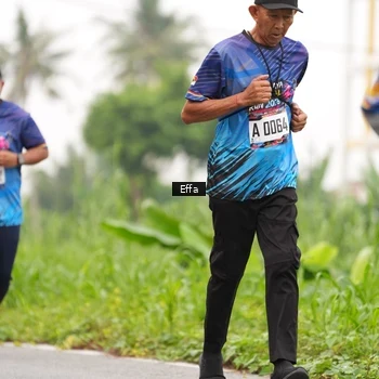 Runner Photo 8039221