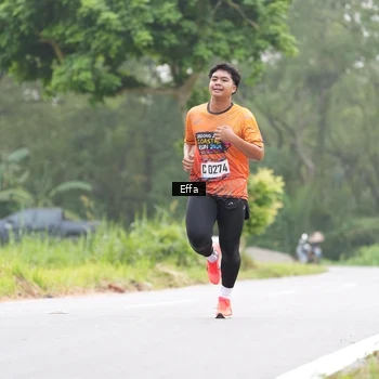Runner Photo 8039281