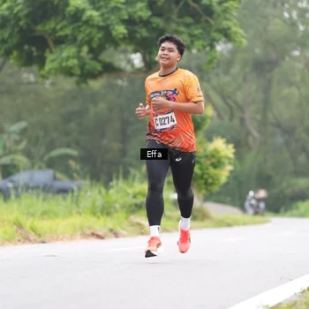Runner Photo 8039292