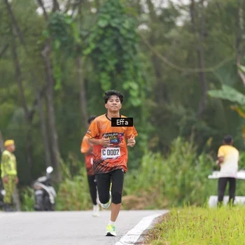 Runner Photo 8039305