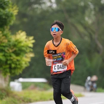 Runner Photo 8039310