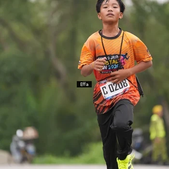 Runner Photo 8039330
