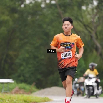 Runner Photo 8039353