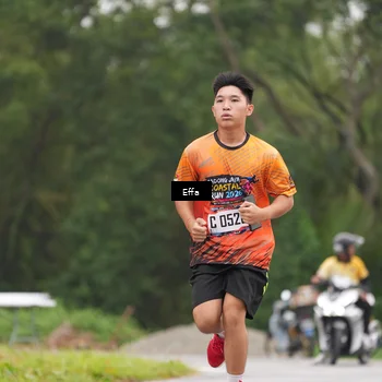 Runner Photo 8039354