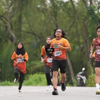 Runner Photo 8039369