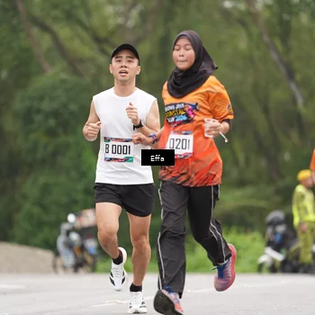 Runner Photo 8039381