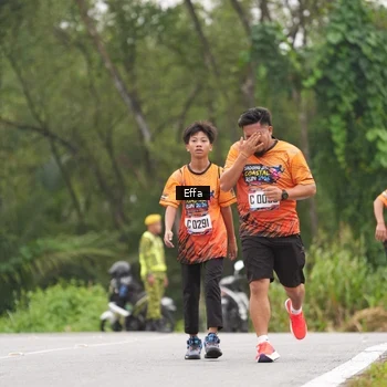 Runner Photo 8039388