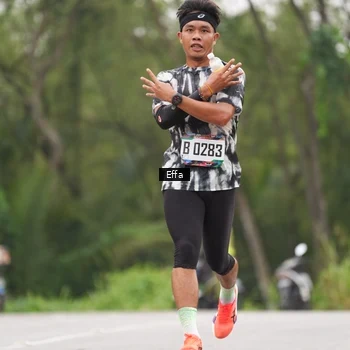 Runner Photo 8039403