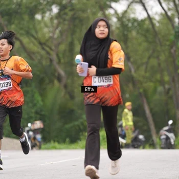 Runner Photo 8039458